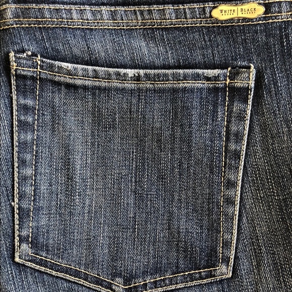 WHBM, Blanc Jeans Size 6S EUC Medium Wash - Picture 6 of 7
